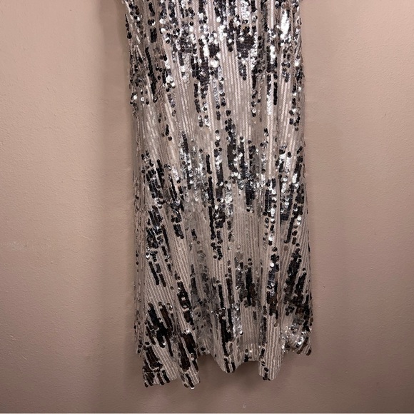 NEW LARGE GB CHAMPAGNE GOLD SEQUIN DRESS EVENT SLEEVELESS STRETCH PARTY COCKTAIL - Picture 5 of 13